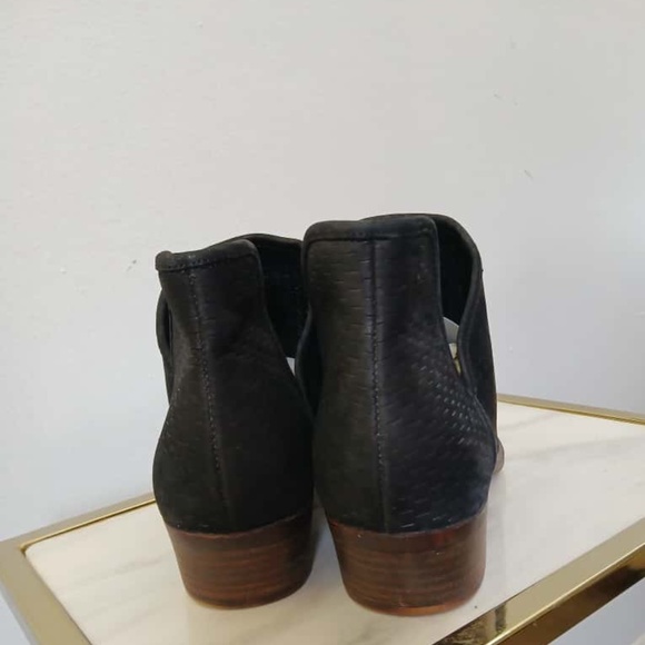 Lucky Brand Baley Perforated Suede Ankle Black Bootie. Women's Size 11 - Picture 6 of 8